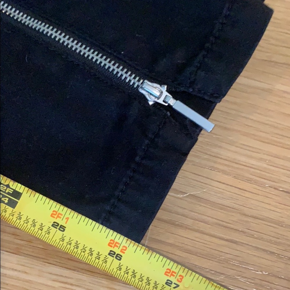 Sexy! WHBM Ankle Zip Pants - Picture 6 of 9